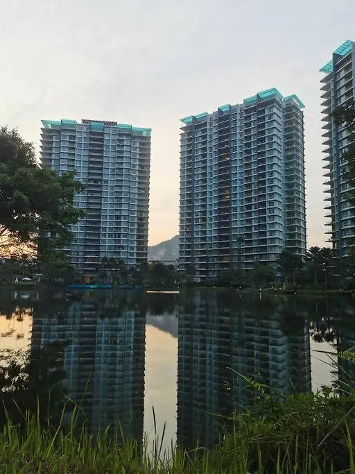 Ipoh Haven Central Lakeview Suite 3Rooms 3-8Pax
