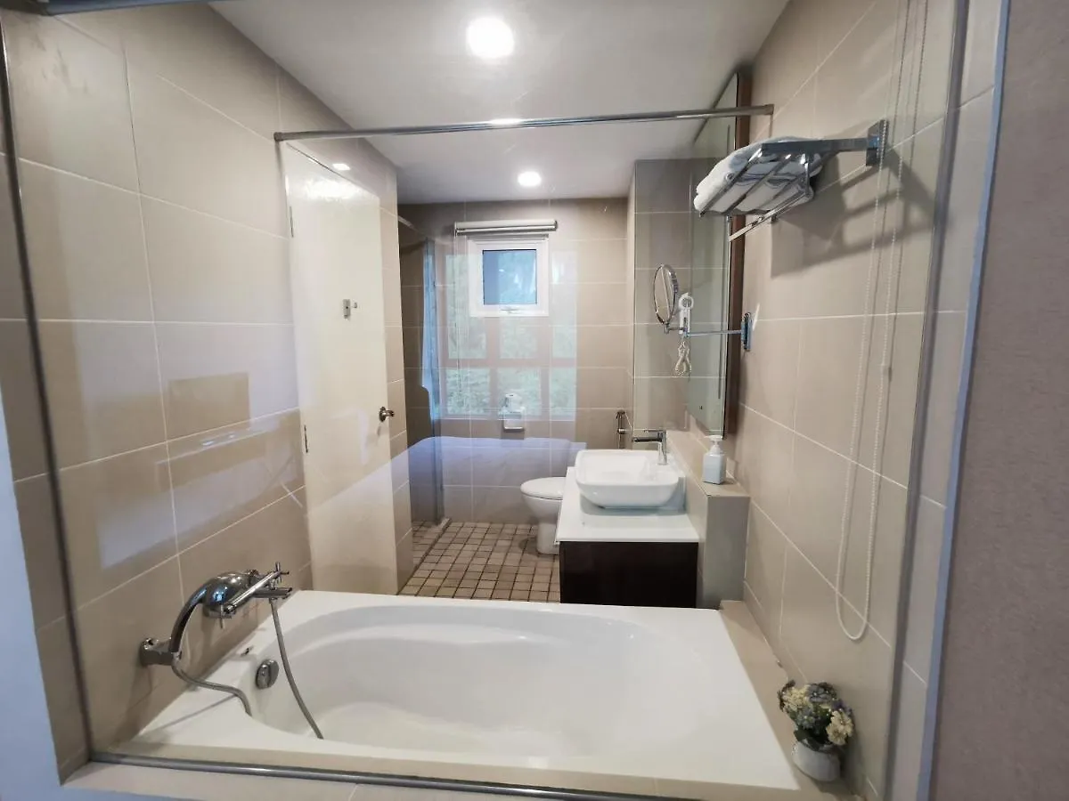 Ipoh Haven Central Lakeview Suite 3Rooms 3-8Pax Malaysia
