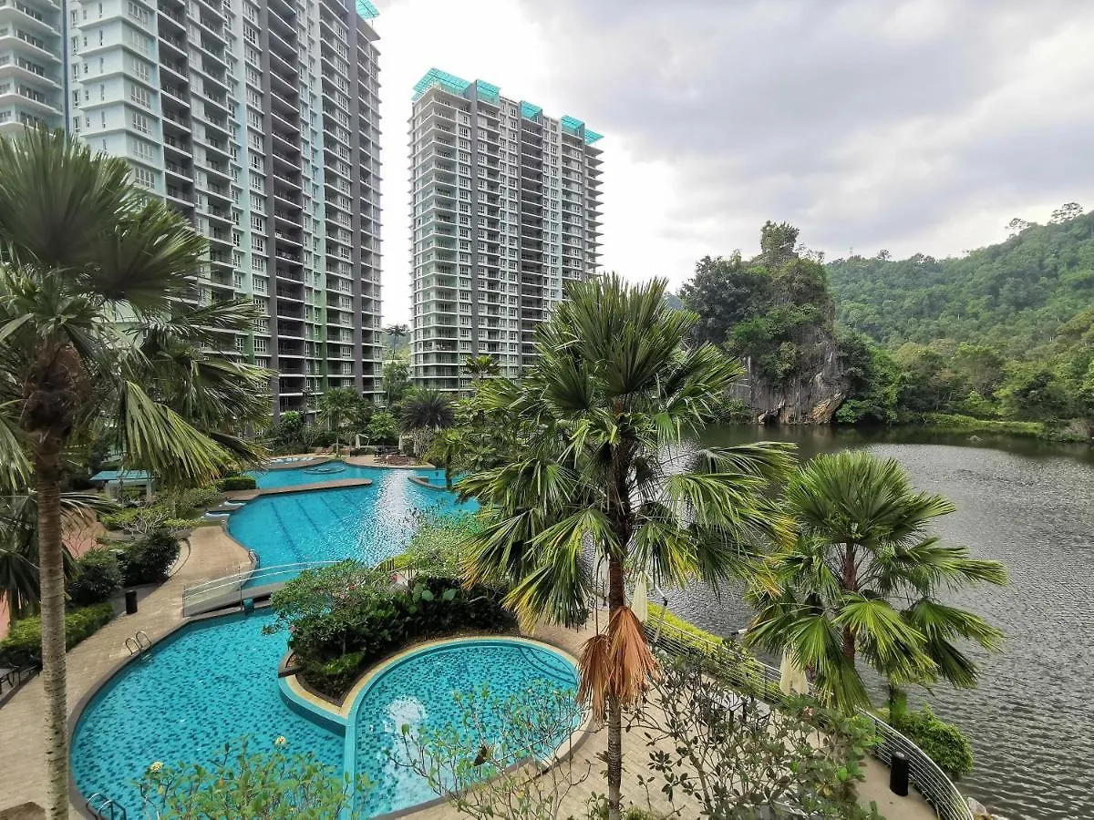 Apartment Ipoh Haven Central Lakeview Suite 3Rooms 3-8Pax
